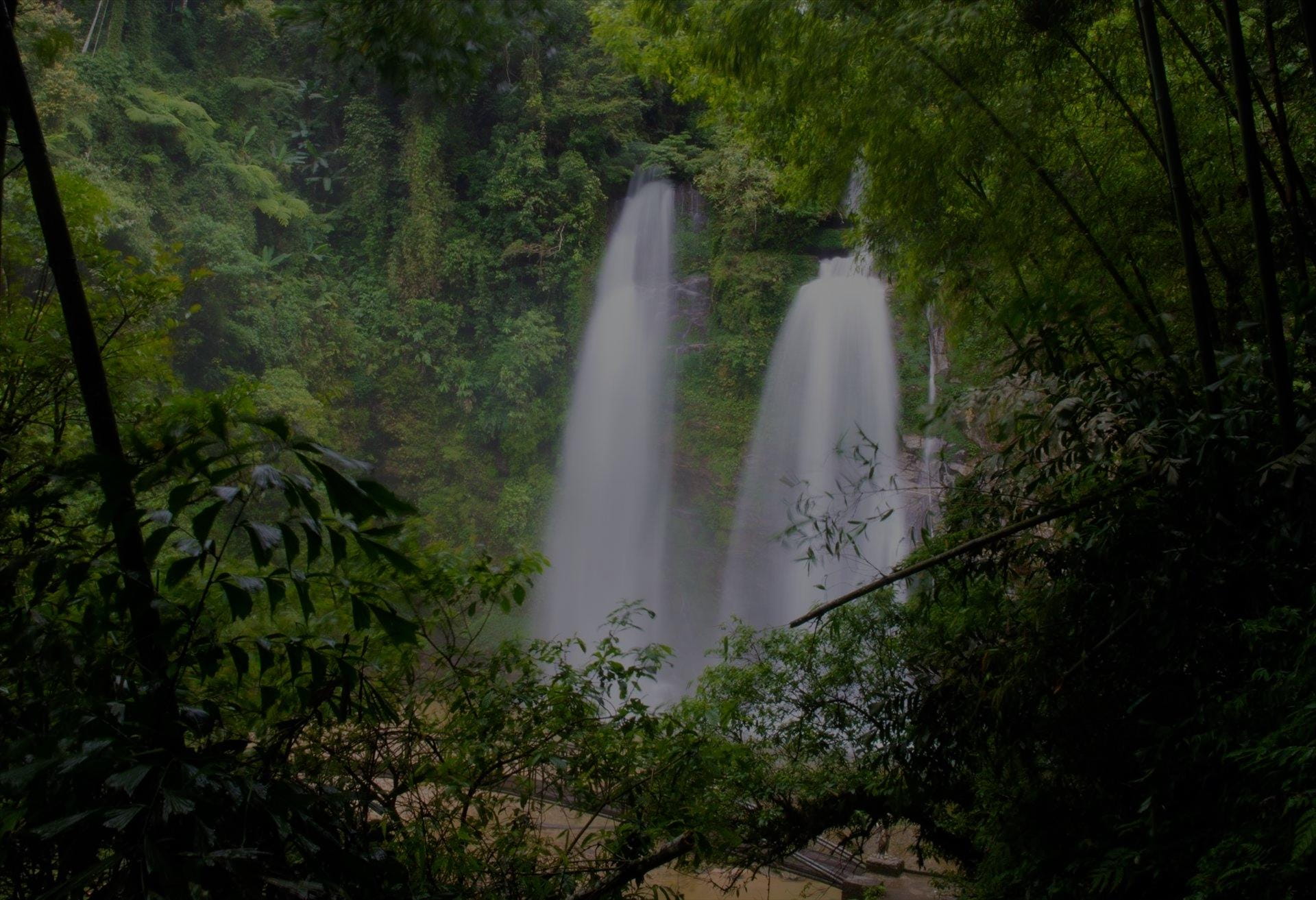 Tien Waterfall - Deo Gio